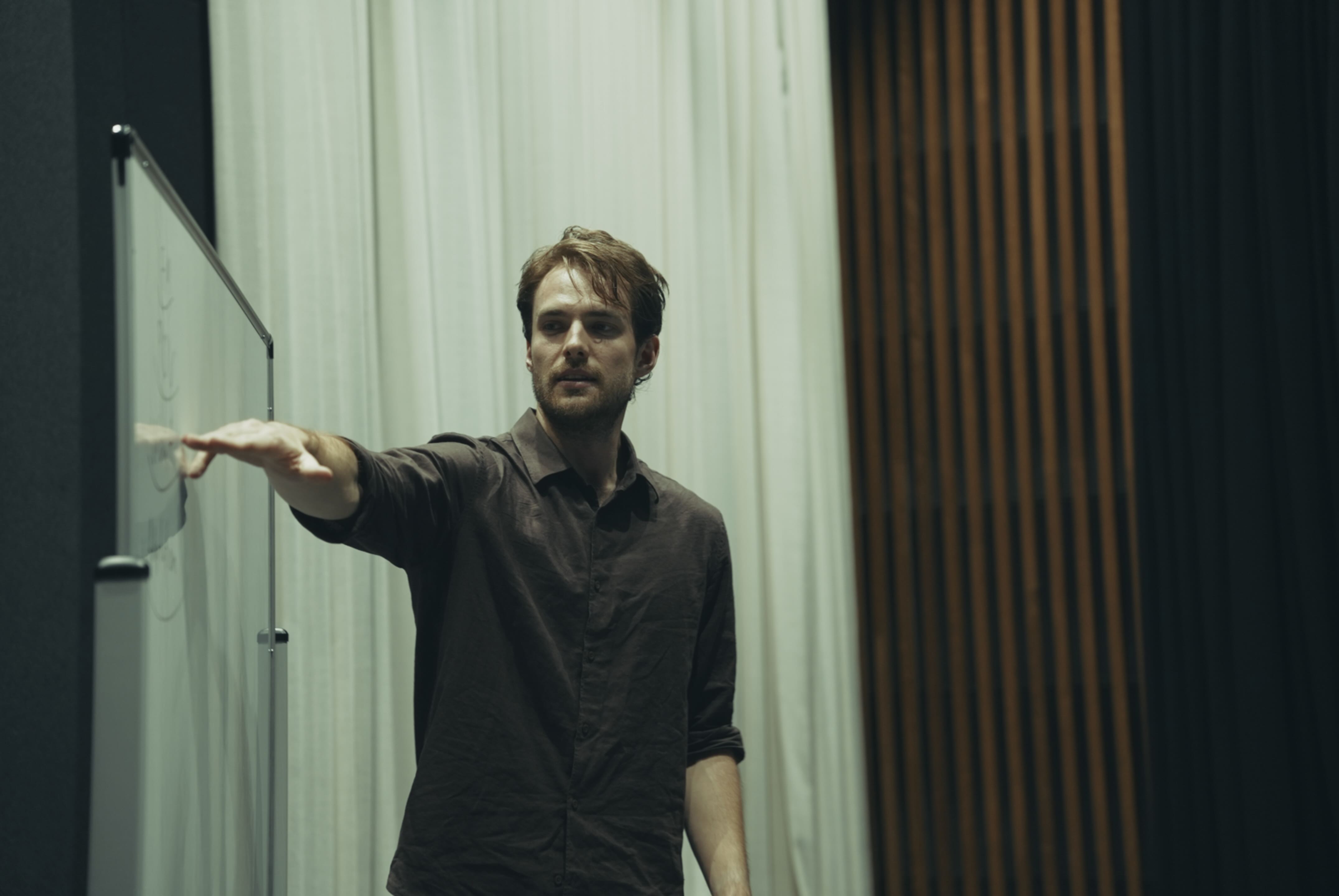 Storytelling class discussion.